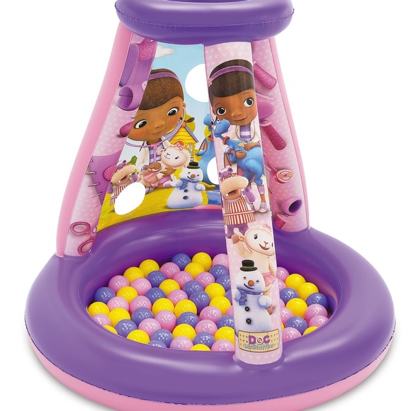SOLD - Doc McStuffins inflatable ball pit with bag of extra balls - Picture 5 of 5
